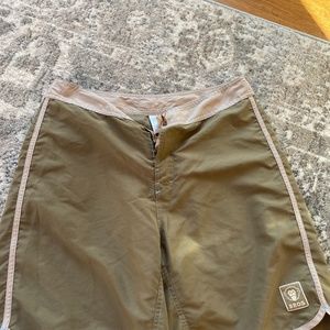 Mens Howler Bros Boardshorts Size 35